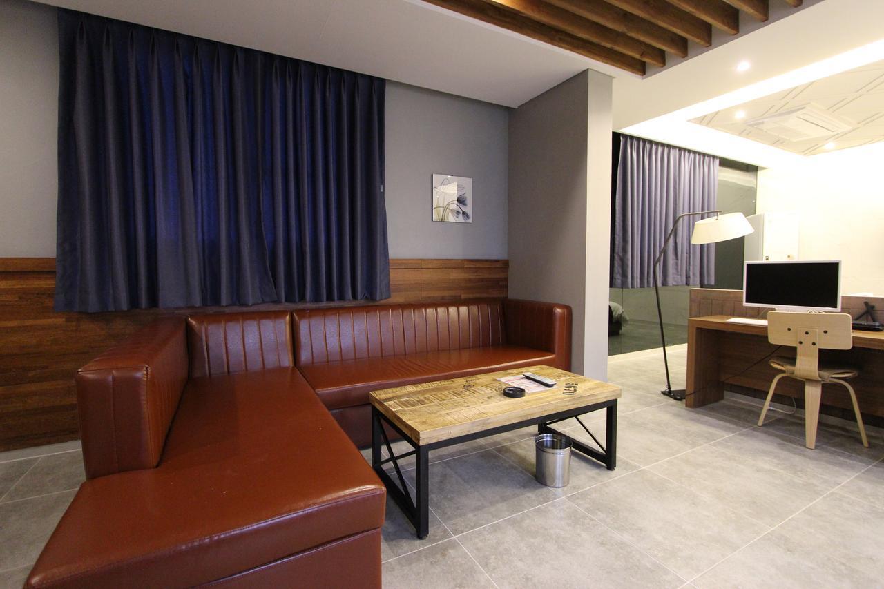 Instar Tourist Hotel Daegu Exterior foto